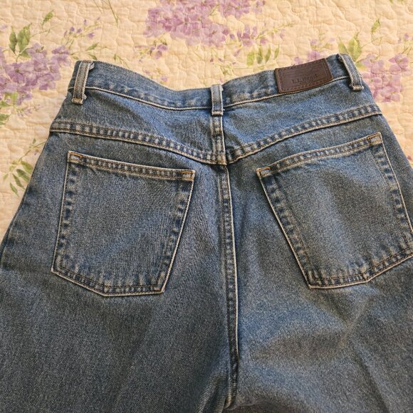LL Bean Blue Jeans Size 6 - EUC - Picture 8 of 8